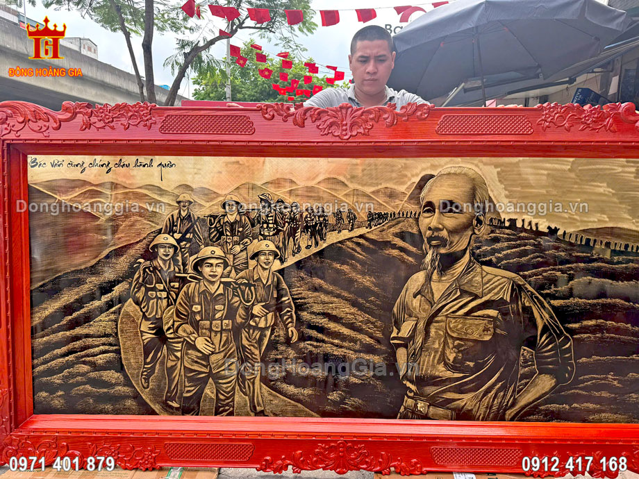 Bức tranh mang ý nghĩa biết ơn, nhớ thương sâu sắc đến Bác Hồ